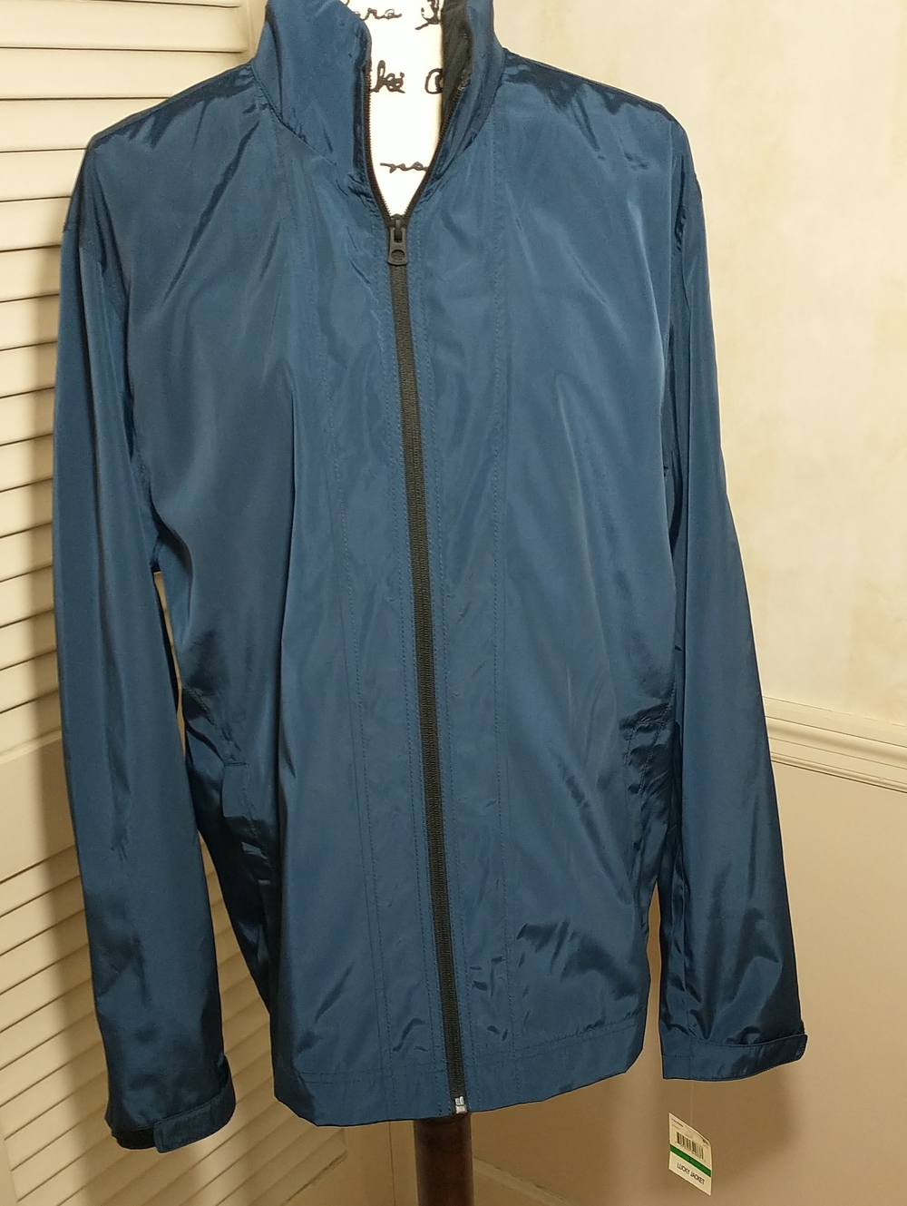 NEW Lucky‎ Windbreaker / Rain Resistant Jacket, Hood In Collar, Blue, Men's L
